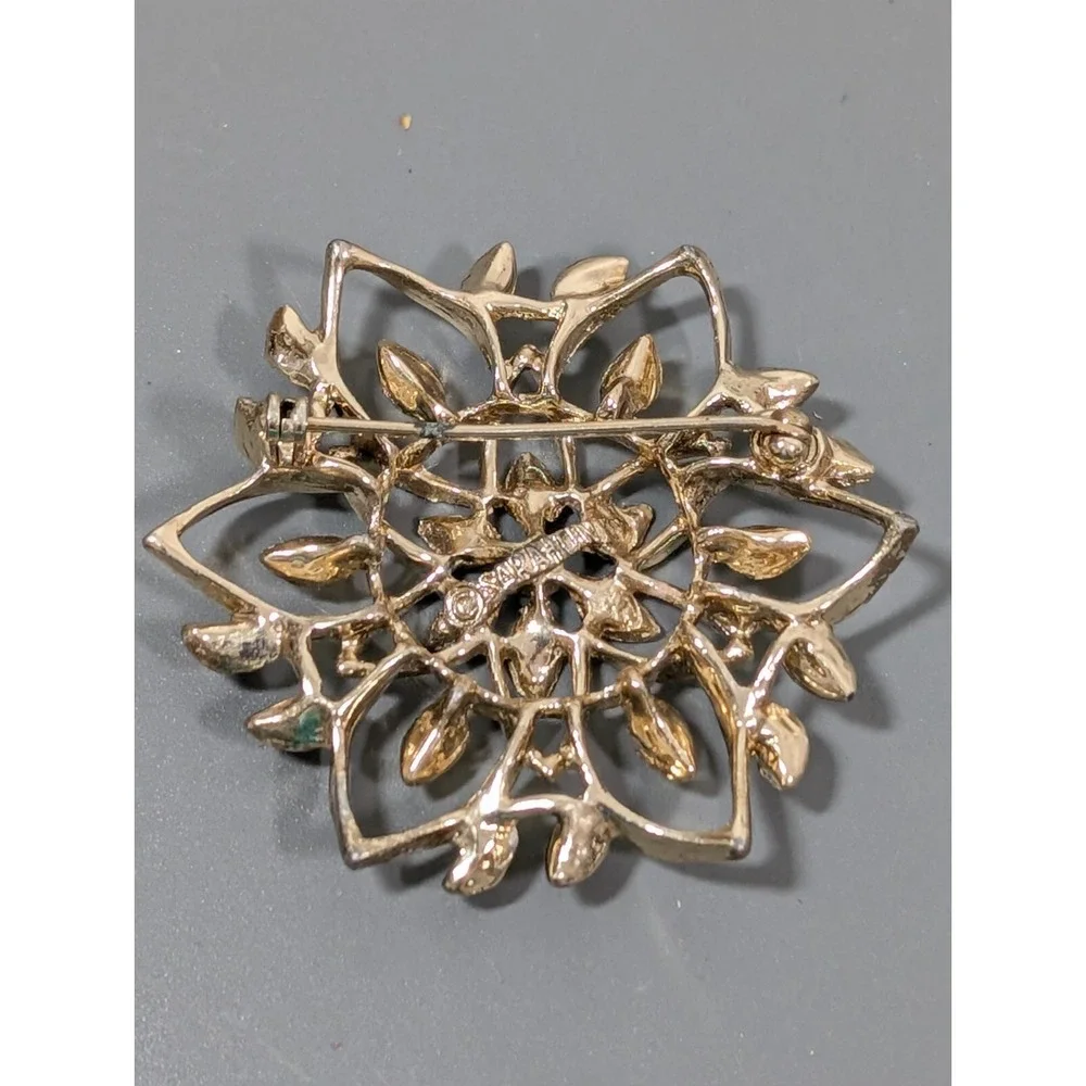 Vintage Sarah Coventry Gold Tone Filigree‎ Flower Brooch Pin Floral Openwork